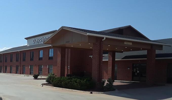 Days Inn By Wyndham Alva Exterior foto